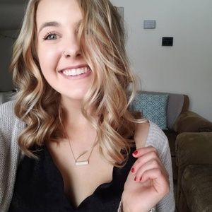 Meet your Posher, Brianna